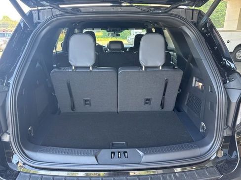 New 2026 Ford Explorer ST-Line RWD image 7