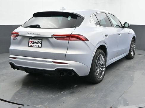 Used 2024 Maserati Grecale GT image 10