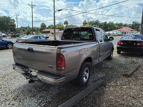 Used 2003 Ford F150 XLT RWD image 4