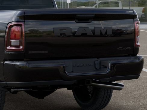 New 2026 RAM 2500 Big Horn AWD/4WD image 14