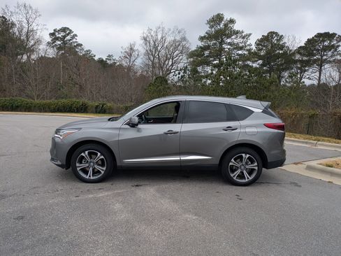 Used 2023 Acura RDX AWD w/ Advance Package image 8
