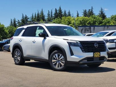 New 2026 Nissan Pathfinder SL