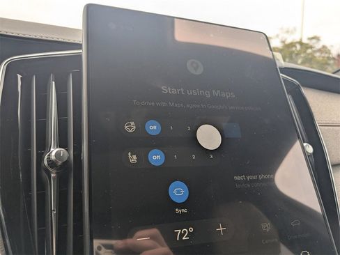 New 2026 Volvo XC90 T8 Plus w/ Protection Package Premier image 28