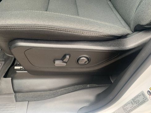 Used 2022 RAM 1500 Big Horn AWD/4WD image 15