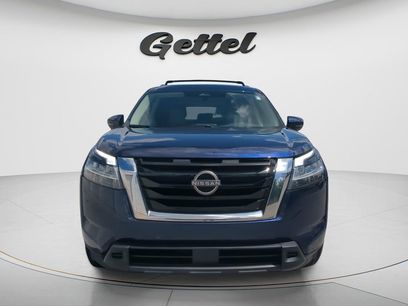 Certified 2022 Nissan Pathfinder SV