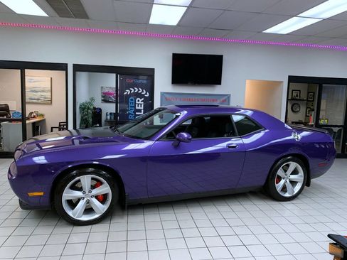 Used 2010 Dodge Challenger SRT8 w/ SRT Option Group II image 2