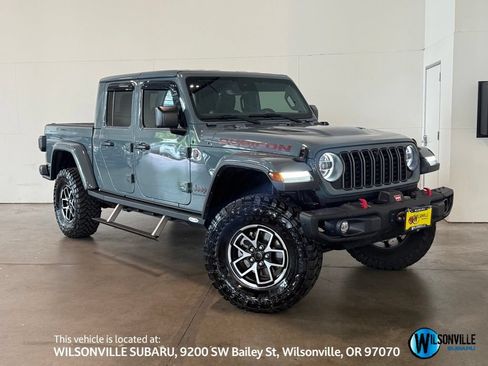 Used 2024 Jeep Gladiator Rubicon AWD/4WD image 1