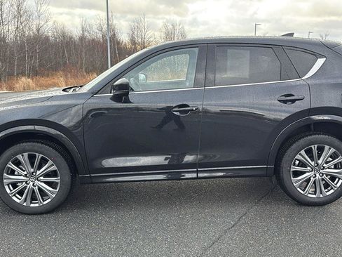 Certified 2025 MAZDA CX-5 Signature image 12
