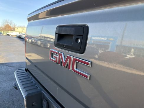 Used 2017 GMC Sierra 1500 SLE w/ SLE Value Package image 30