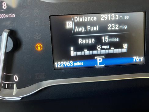 Used 2017 Honda Pilot Touring image 20