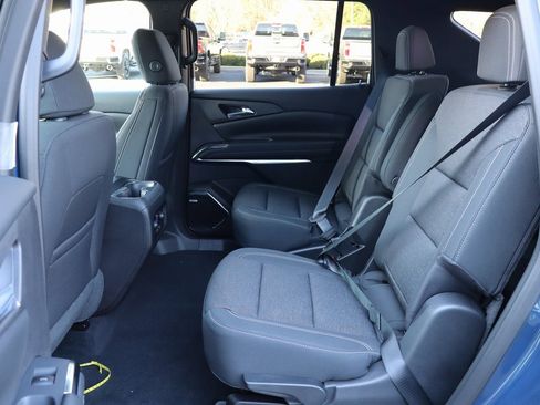 New 2026 Chevrolet Traverse LT w/ Enhanced Driving Package image 22