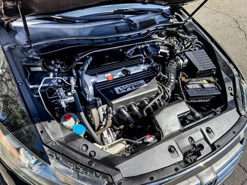 Used 2012 Honda Crosstour EX image 11