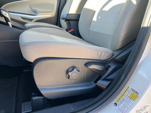 Used 2018 Ford EcoSport S image 14