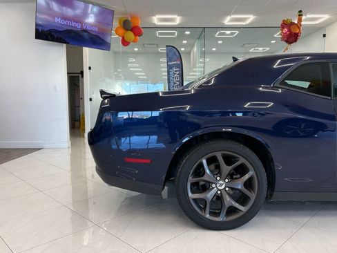 Used 2017 Dodge Challenger R/T Plus image 8