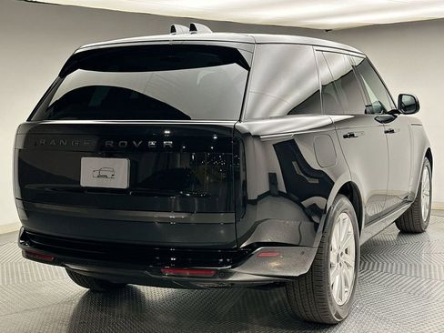 New 2026 Land Rover Range Rover SE AWD/4WD image 11