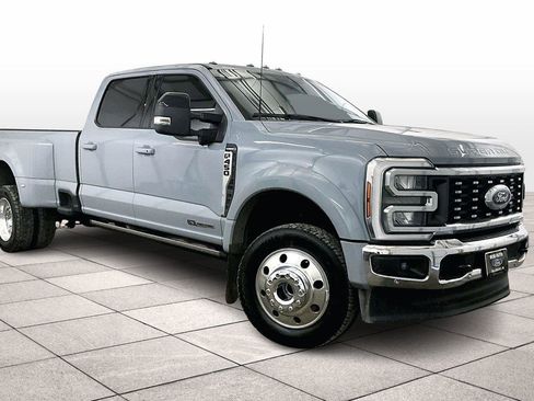 Used 2024 Ford F450 Lariat w/ Lariat Ultimate Package image 2