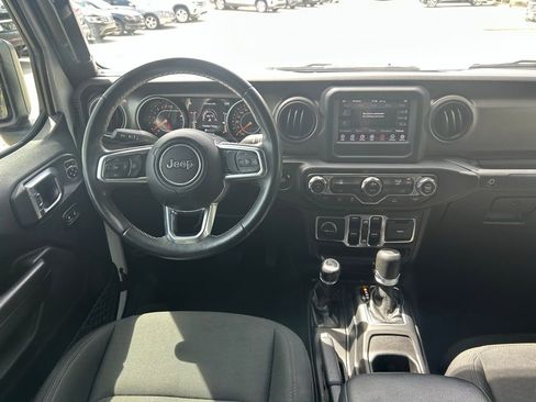 Used 2020 Jeep Gladiator Sport w/ Quick Order Package 24S AWD/4WD image 9