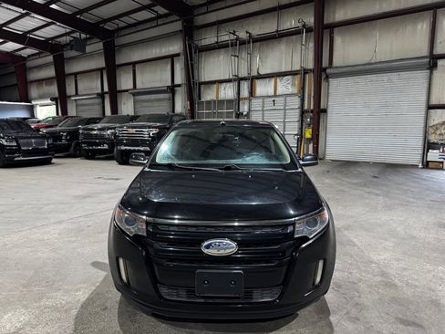Used 2014 Ford Edge SEL w/ Equipment Group 205A AWD/4WD image 10