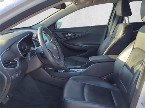 Used 2023 Chevrolet Malibu LT w/ Driver Confidence Package image 10