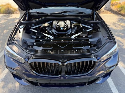 Used 2022 BMW X5 M50i w/ Climate Comfort Package AWD/4WD image 20
