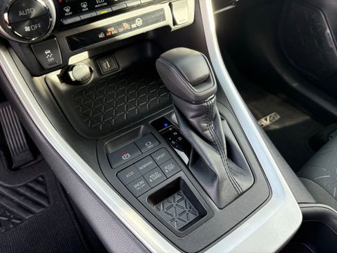 Used 2023 Toyota RAV4 XLE image 20