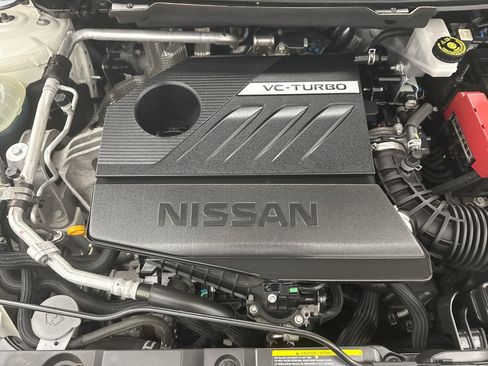 Used 2023 Nissan Rogue S AWD/4WD image 24
