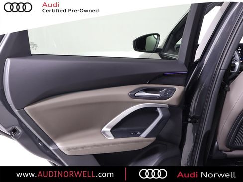 Certified 2025 Audi Q5 Premium w/ Convenience Package AWD/4WD image 22