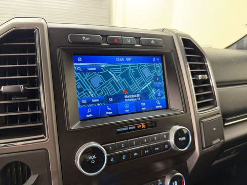 Used 2021 Ford Expedition XLT RWD image 23