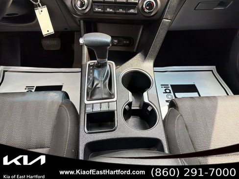 Used 2020 Kia Sportage LX AWD/4WD image 25