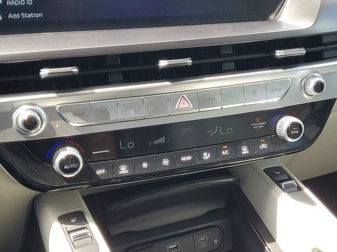 Used 2023 Kia Telluride S w/ S Sunroof Package AWD/4WD image 28