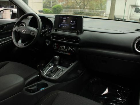 Used 2022 Hyundai Kona SEL AWD/4WD image 22