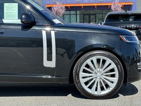 Certified 2023 Land Rover Range Rover First Edition image 37