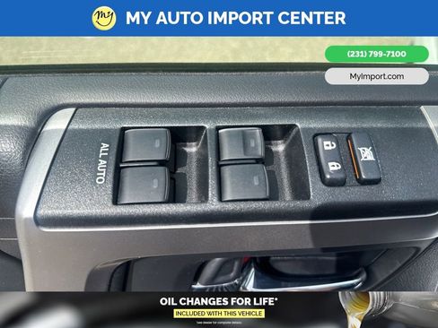 Used 2024 Toyota 4Runner SR5 Premium AWD/4WD image 11