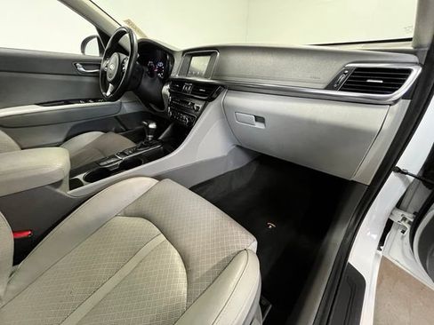 Used 2018 Kia Optima EX FWD image 10