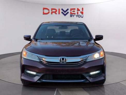 Used 2016 Honda Accord Sport image 8