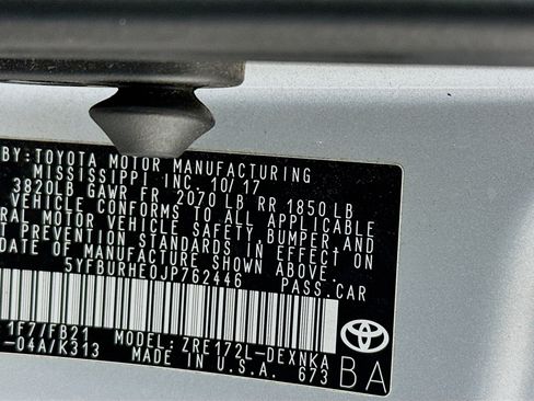Used 2018 Toyota Corolla LE FWD image 12