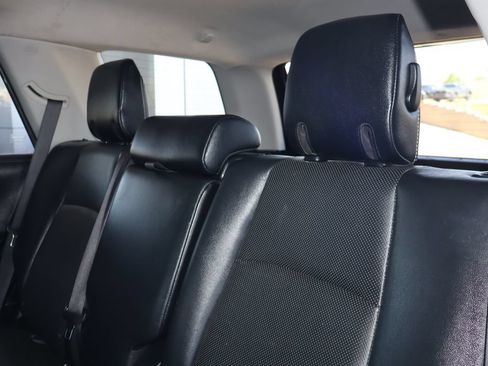 Used 2018 Toyota 4Runner Limited AWD/4WD image 40