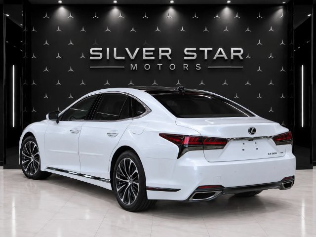 Used 2022 Lexus LS 500 AWD w/ Luxury Package image 4
