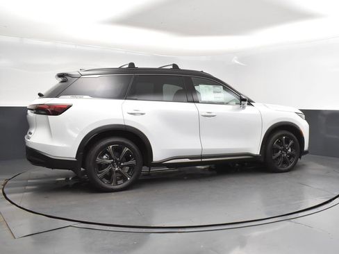 New 2026 INFINITI QX60 Autograph w/ Dark Cargo Package image 8