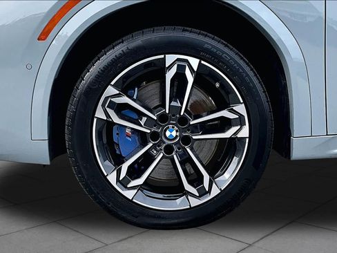 Certified 2025 BMW X2 xDrive28i w/ M Sport Package AWD/4WD image 10
