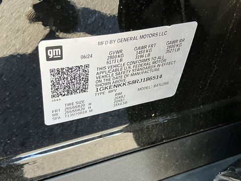 Used 2024 GMC Acadia Elevation image 36