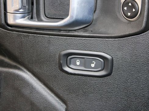 Used 2023 Jeep Wrangler Unlimited Sport AWD/4WD image 26