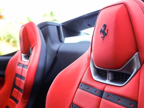 Used 2025 Ferrari 296 GTS RWD image 44