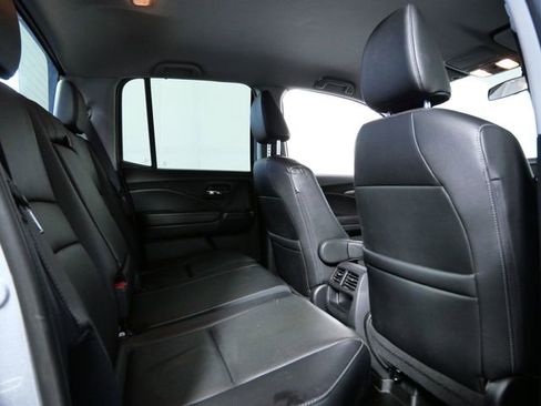 Used 2018 Honda Ridgeline RTL image 12