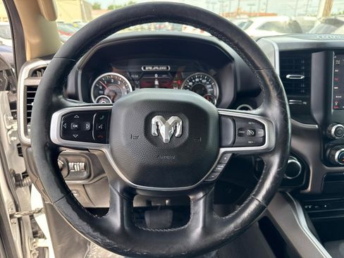Used 2019 RAM 1500 Big Horn RWD image 16