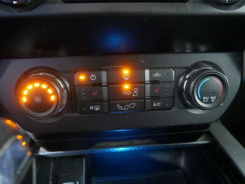 Used 2020 Ford F150 XLT w/ Equipment Group 302A Luxury image 22