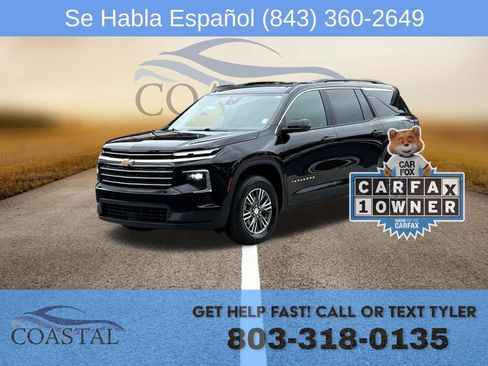 Used 2025 Chevrolet Traverse LT AWD/4WD image 1
