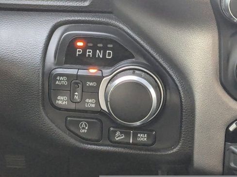 Used 2020 RAM 1500 Big Horn AWD/4WD image 19