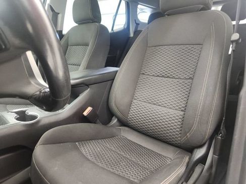 Used 2020 GMC Terrain SLE FWD image 13