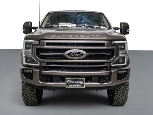 Used 2020 Ford F250 Lariat w/ Tremor Off-Road Package AWD/4WD image 3